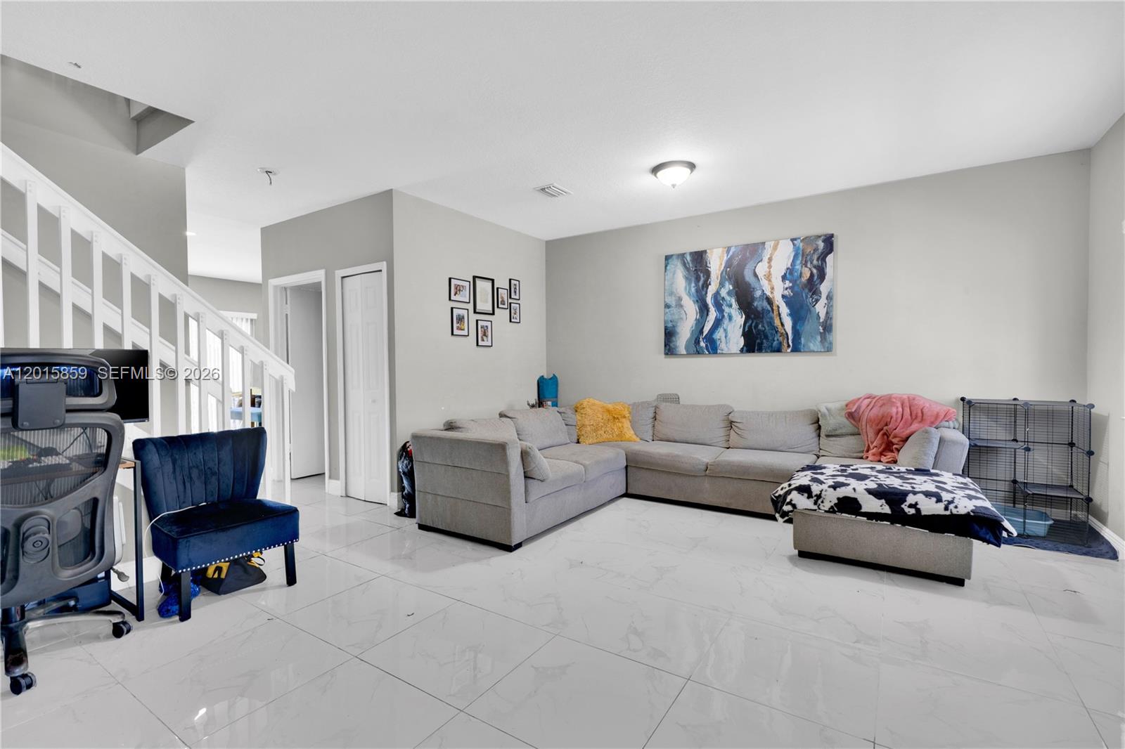 VENETIA GROVE - Residential