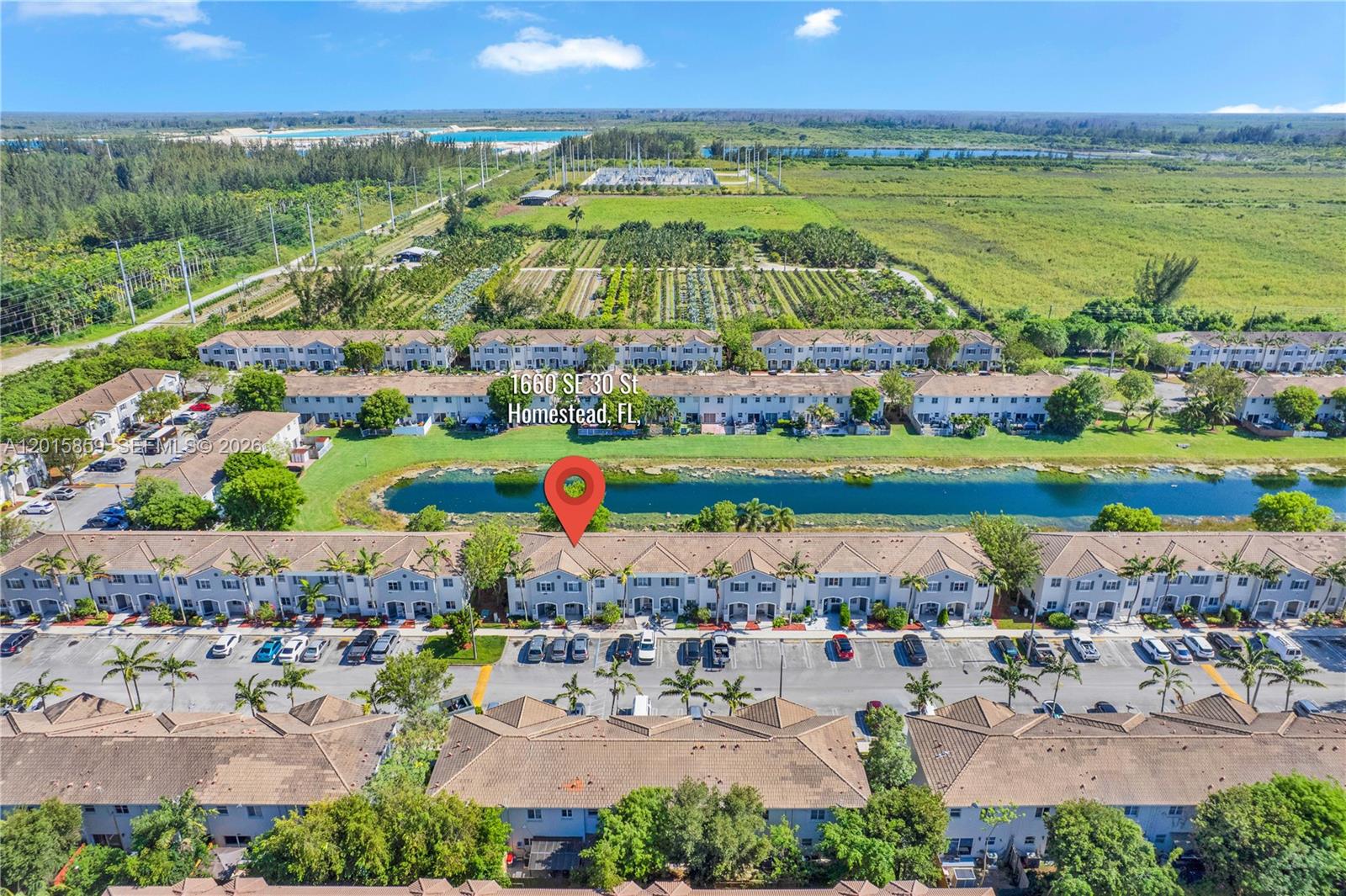 VENETIA GROVE - Residential