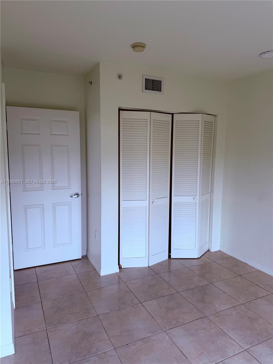 BRICKELL VISTA CONDO - Residential Lease