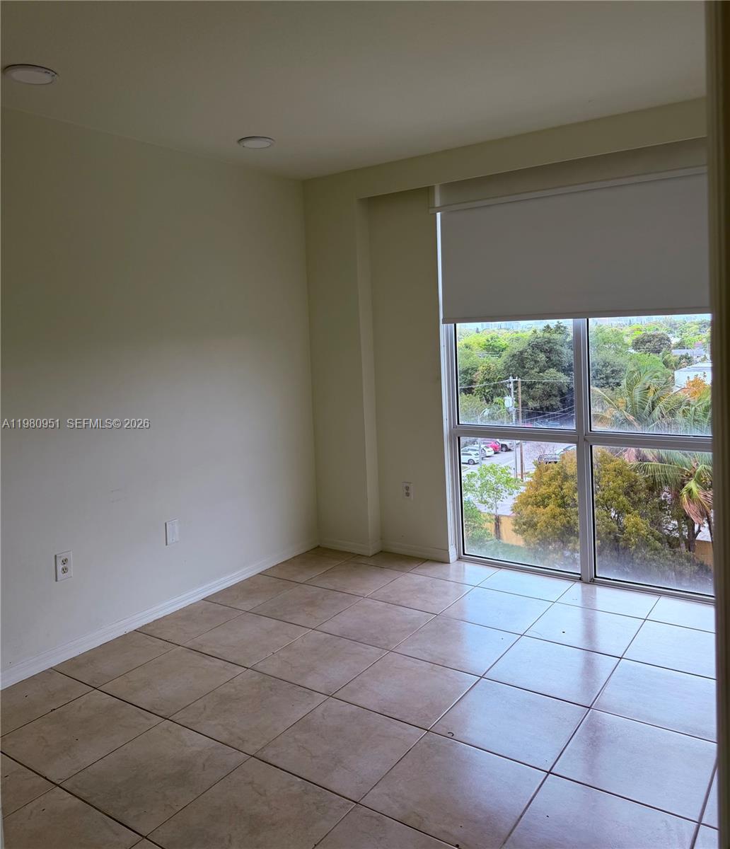 BRICKELL VISTA CONDO - Residential Lease