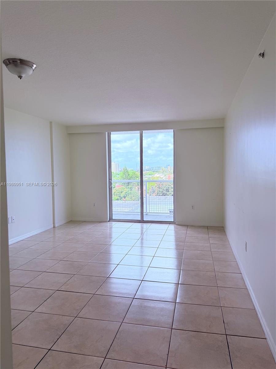 BRICKELL VISTA CONDO - Residential Lease