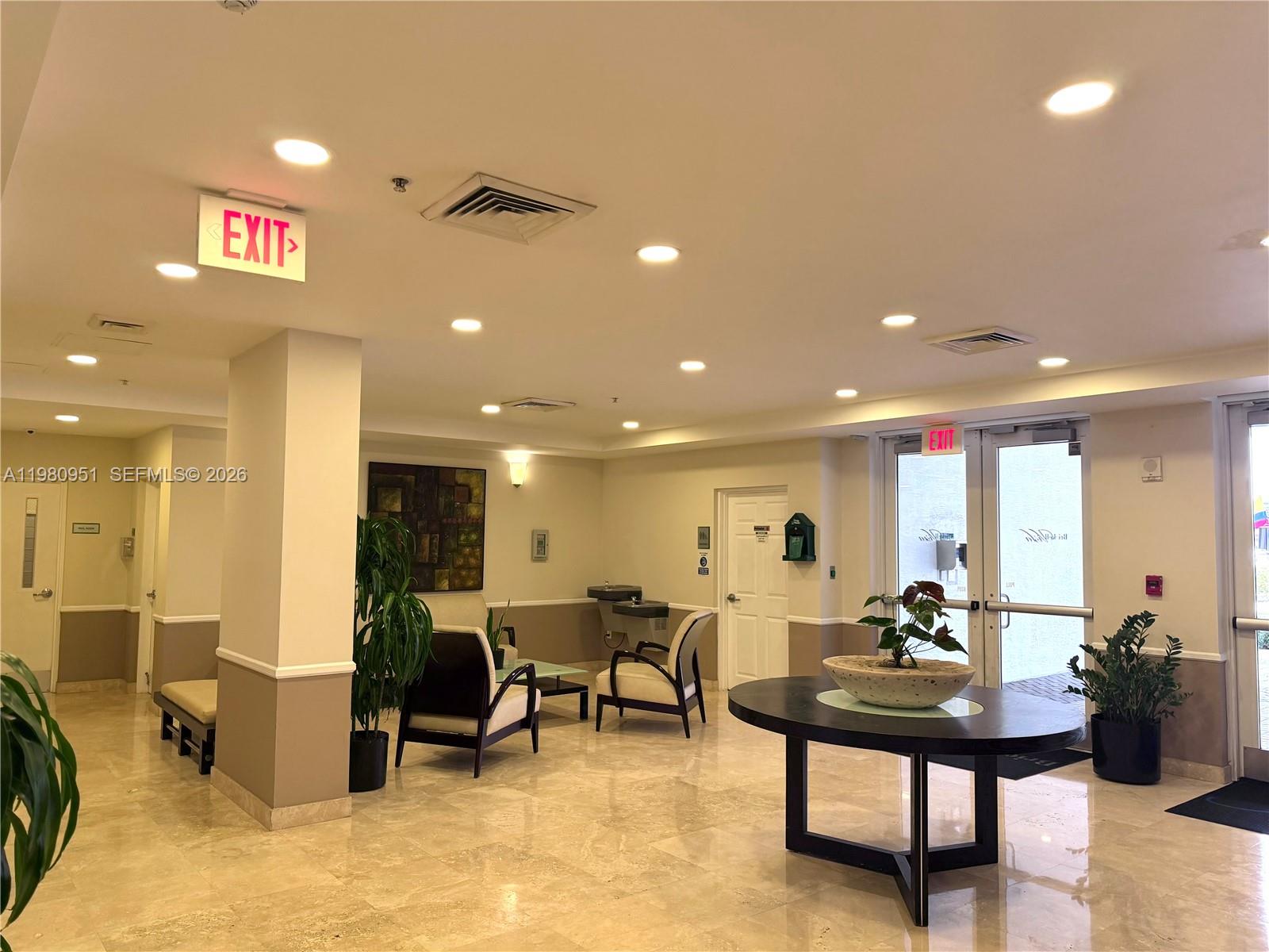 BRICKELL VISTA CONDO - Residential Lease