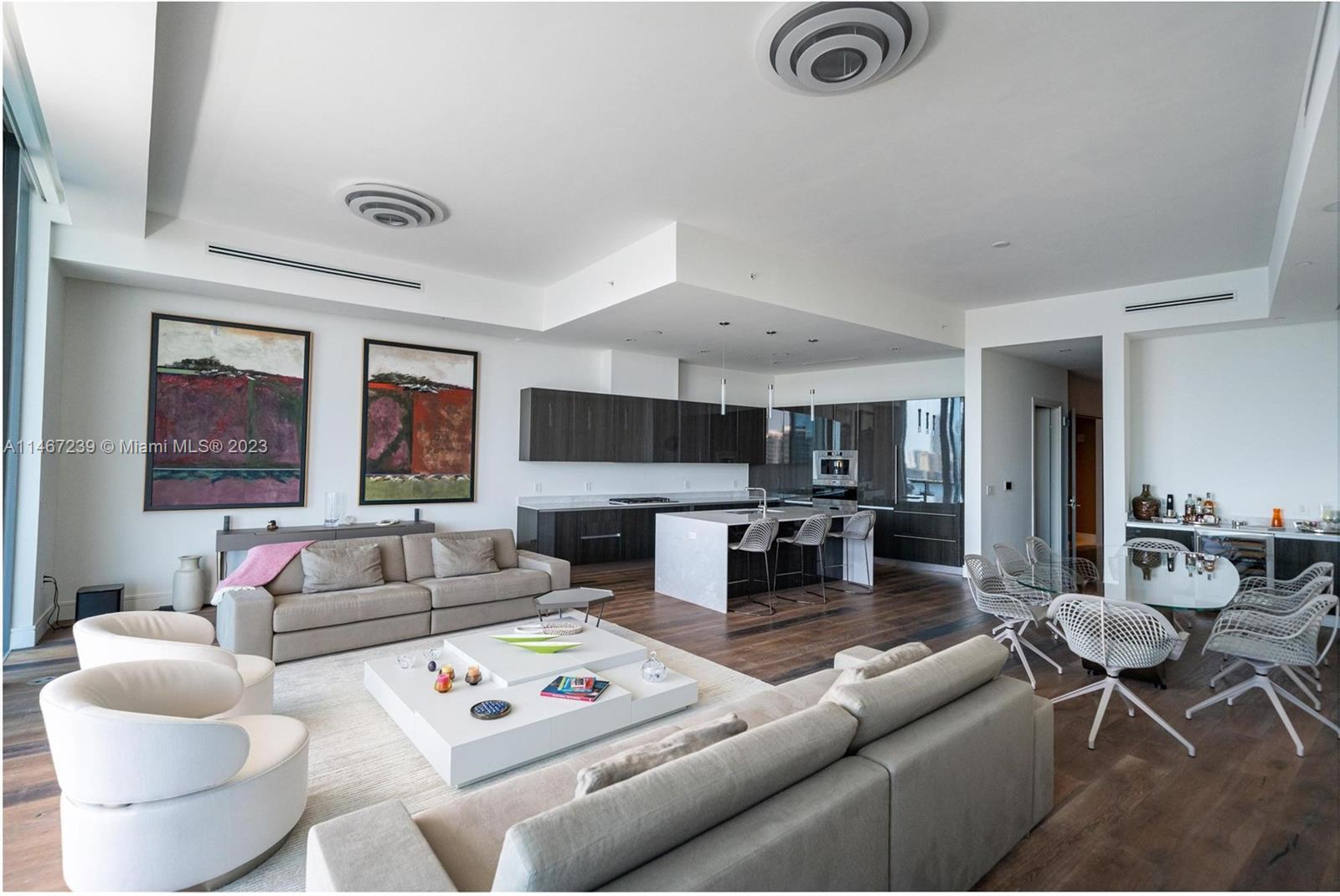 ECHO CONDO - Residential