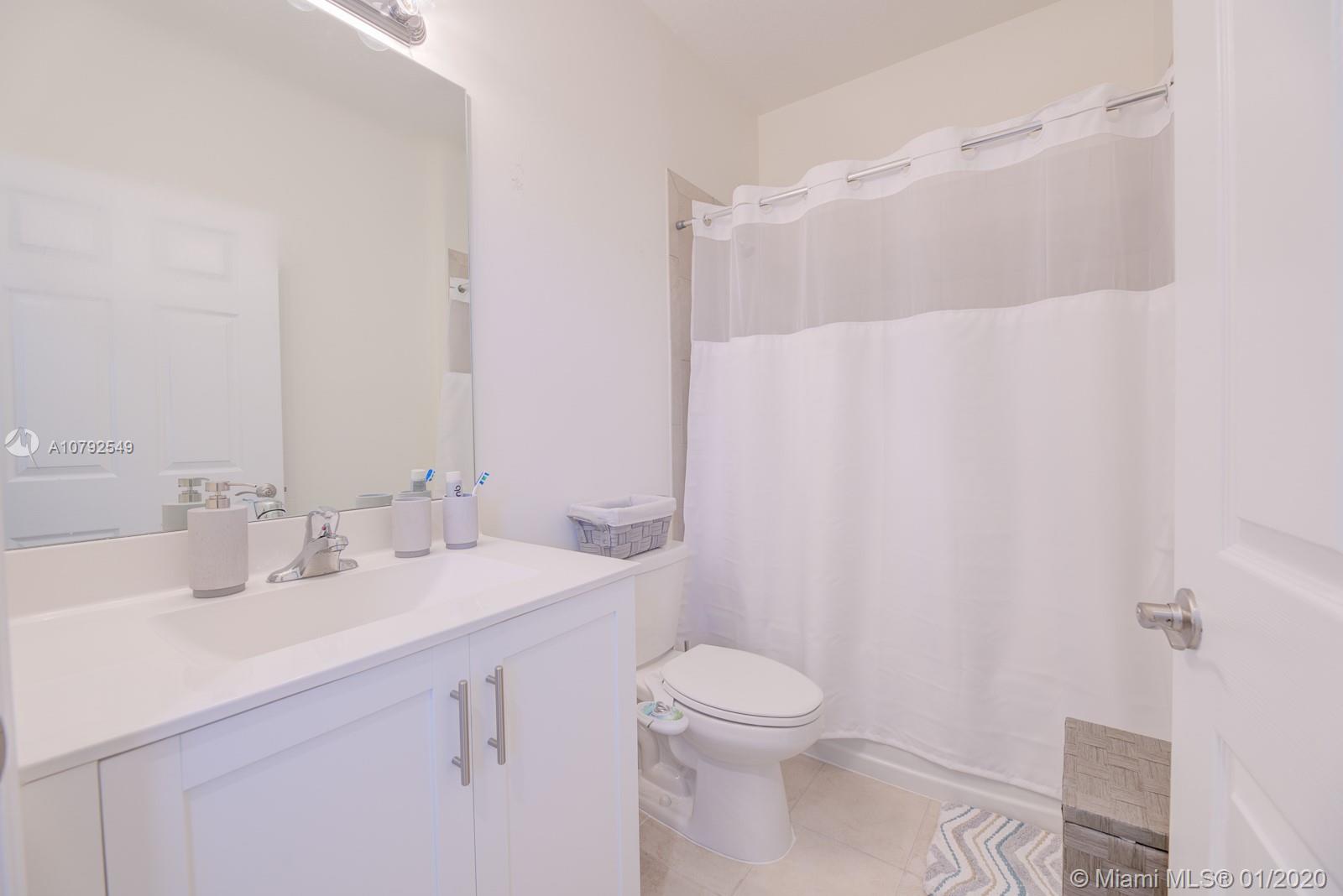 Aquabella - Residential