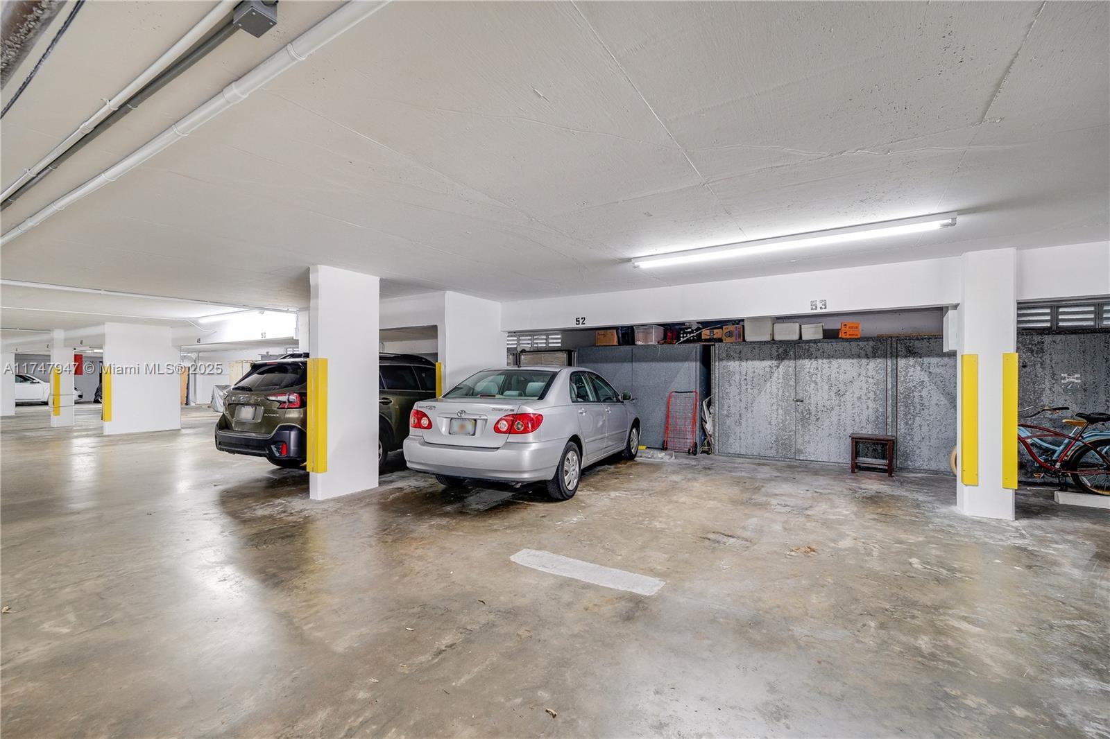 RIDGEVIEW TOWERS CONDO - Residential