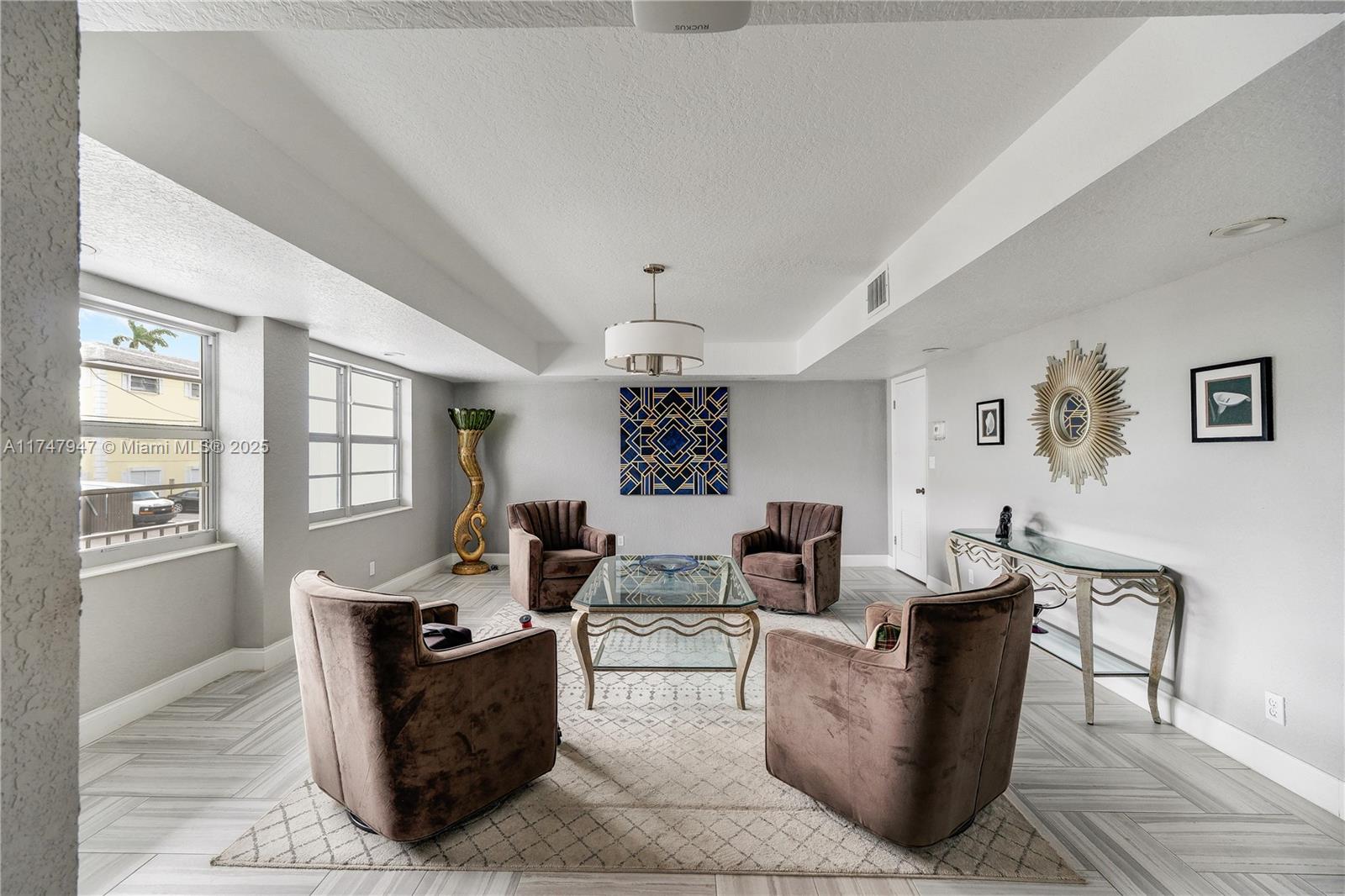 RIDGEVIEW TOWERS CONDO - Residential