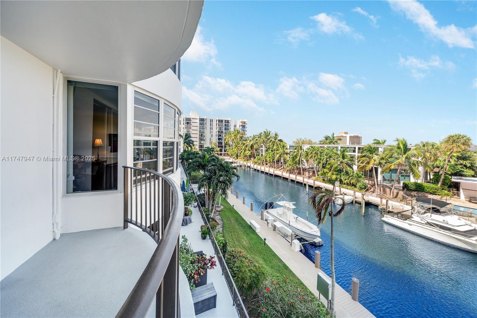 Property for Sale at 3051 Ne 48th St 308, Fort Lauderdale, Broward County, Florida - Bedrooms: 2 
Bathrooms: 2  - $525,000