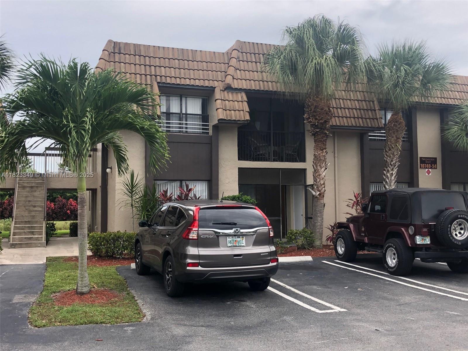10740 Royal Palm Blvd