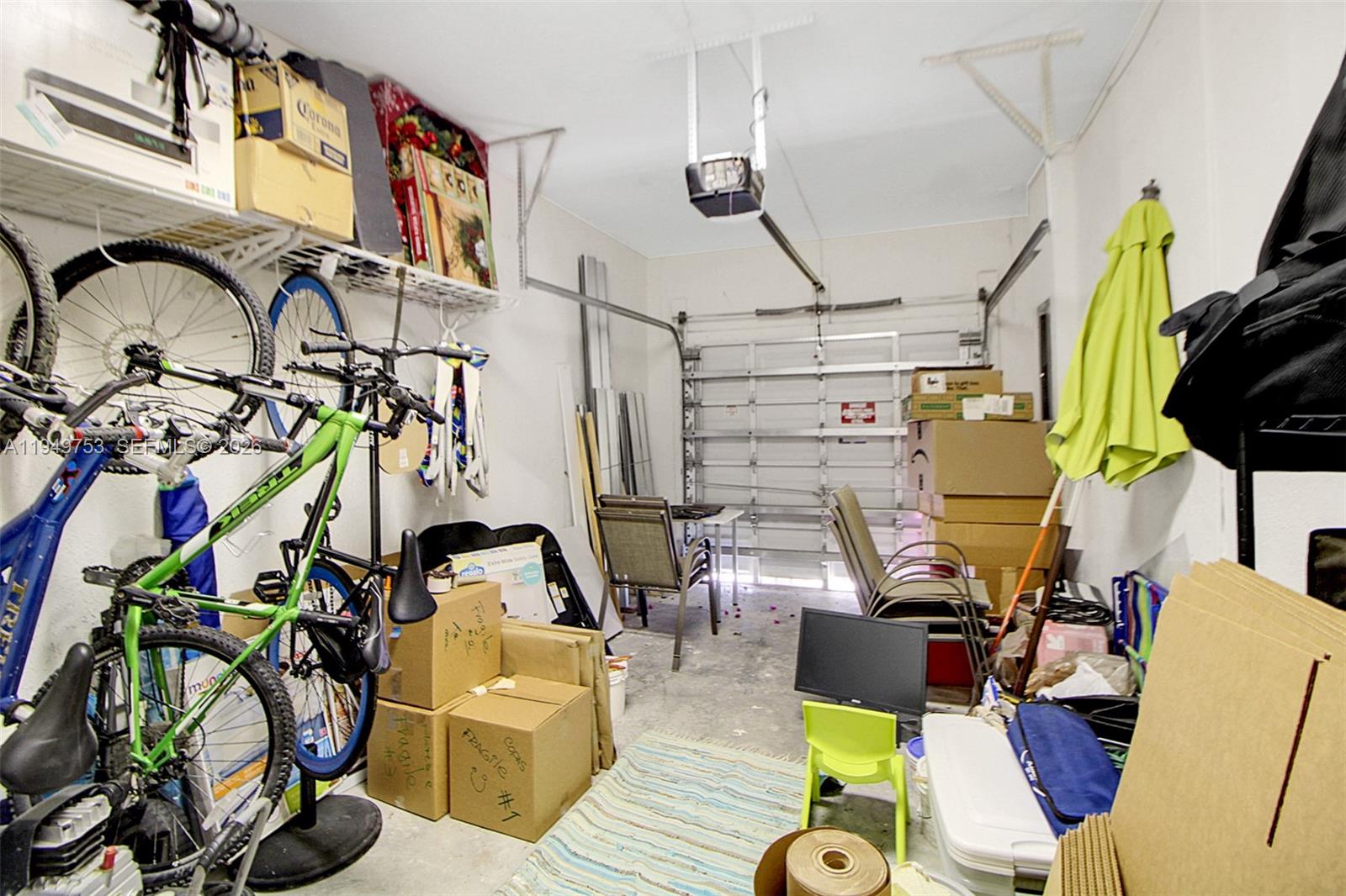 DORAL ISLES NORTH SEC TWO - Residential