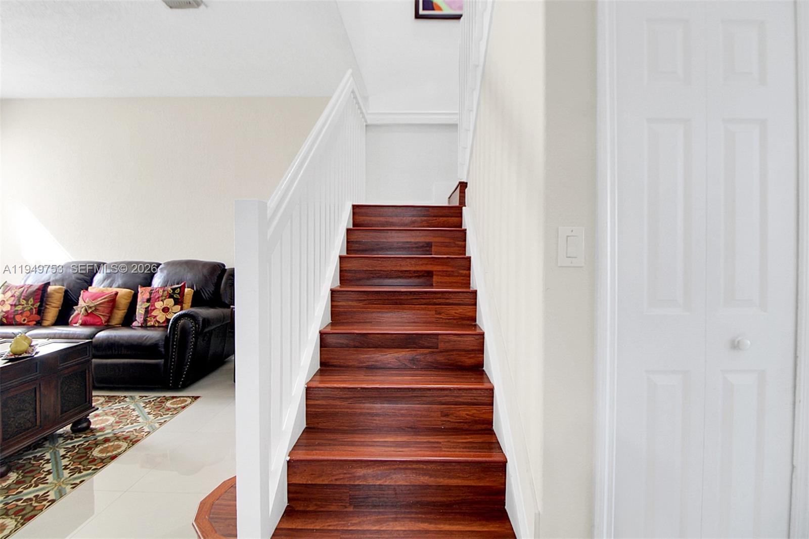 DORAL ISLES NORTH SEC TWO - Residential