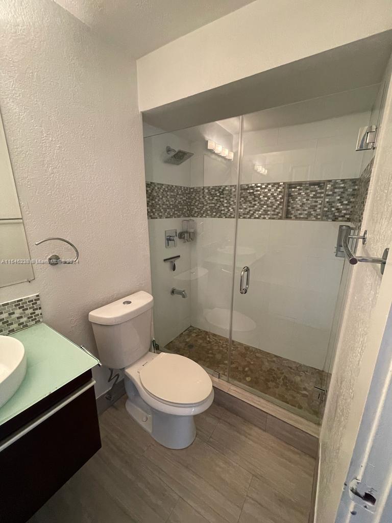DEERWOOD VILLAS SEC 1 - Residential