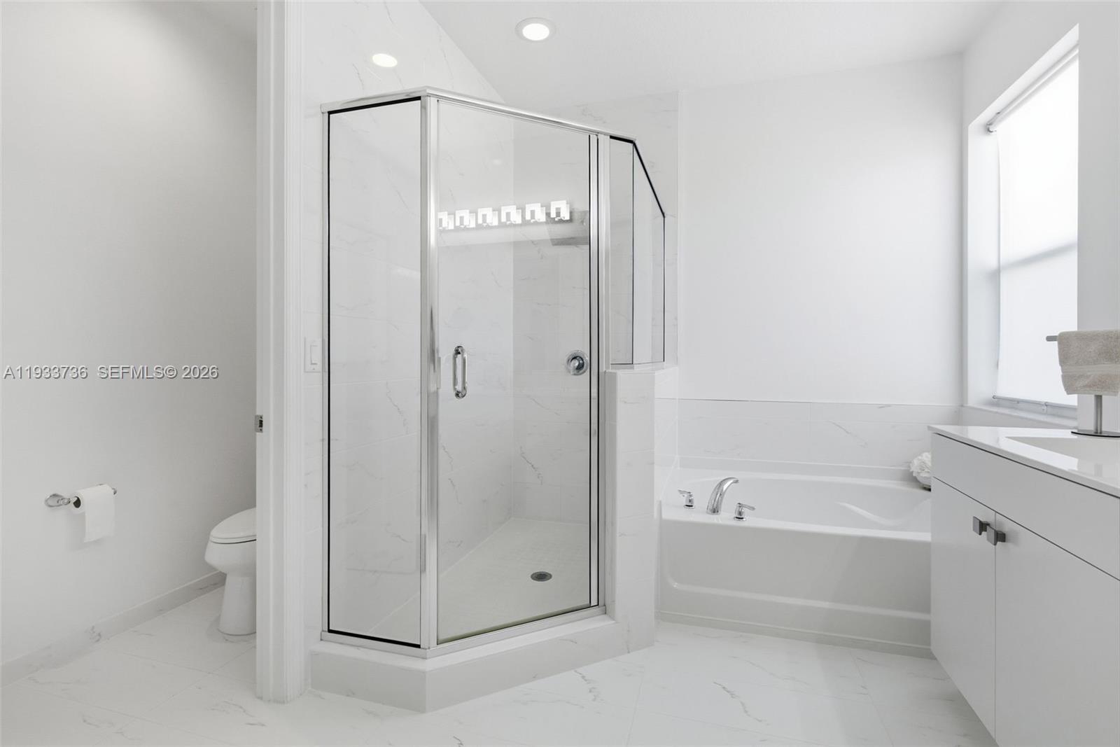 VENETIAN PARC WEST - Residential Lease