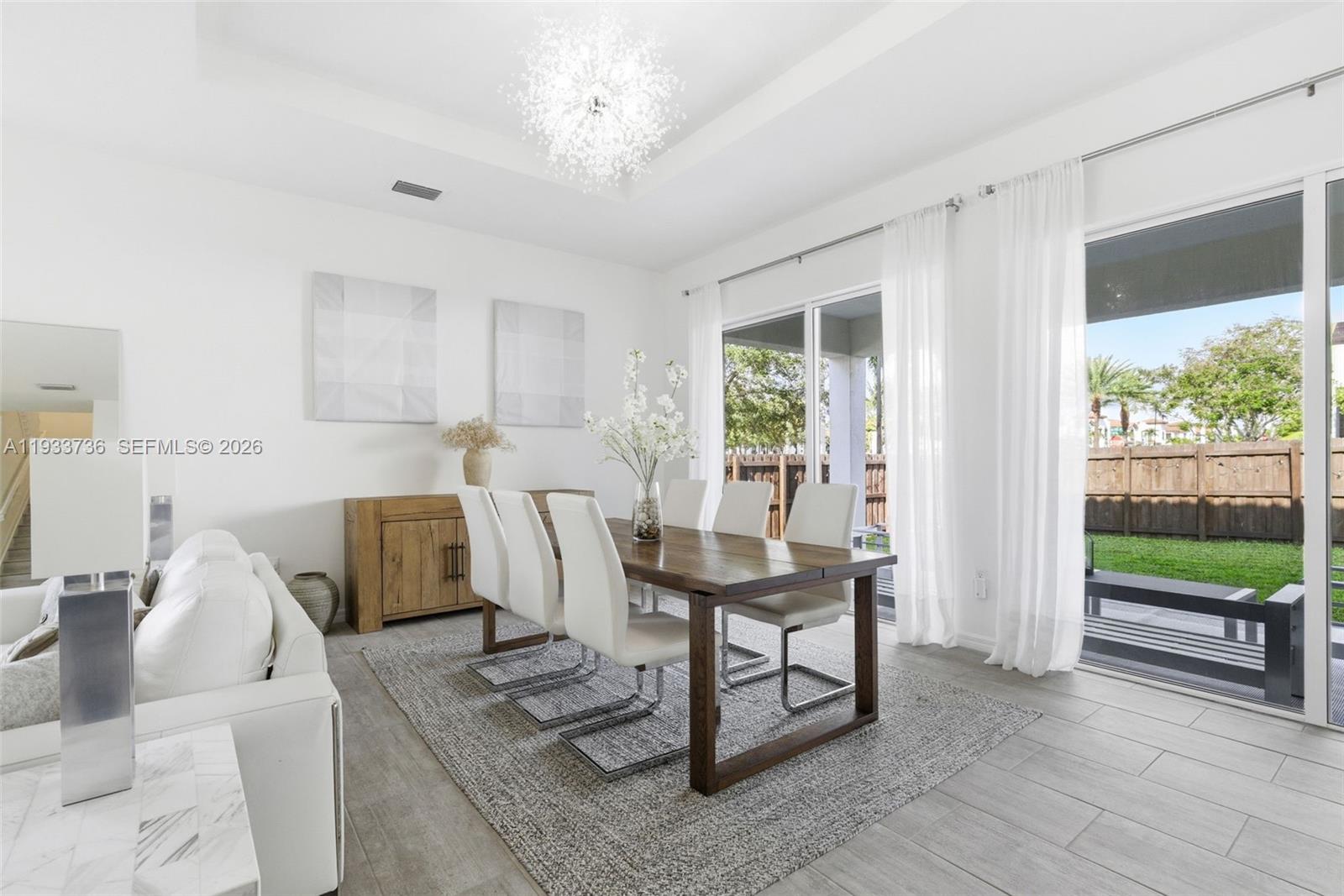 VENETIAN PARC WEST - Residential Lease