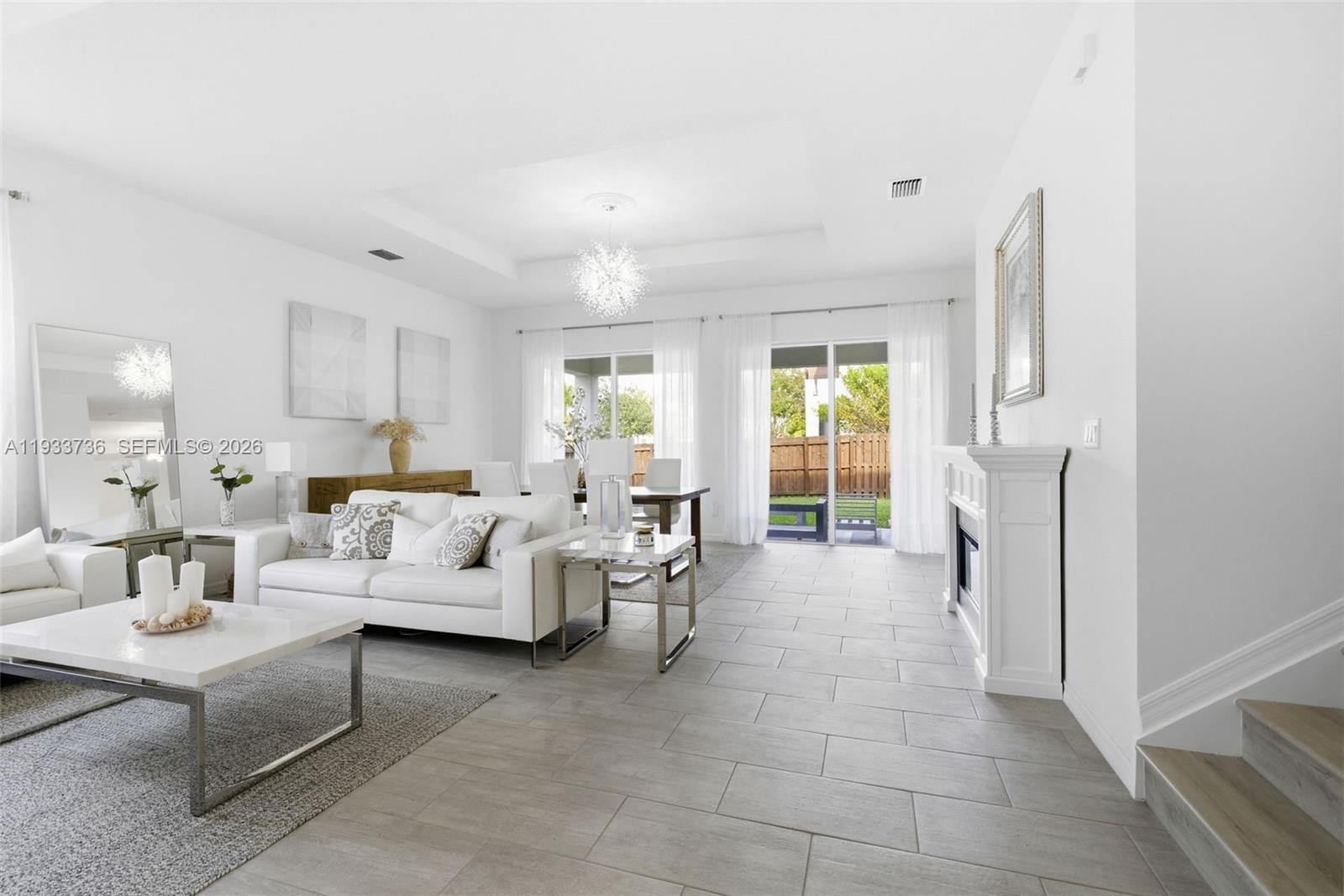 VENETIAN PARC WEST - Residential Lease