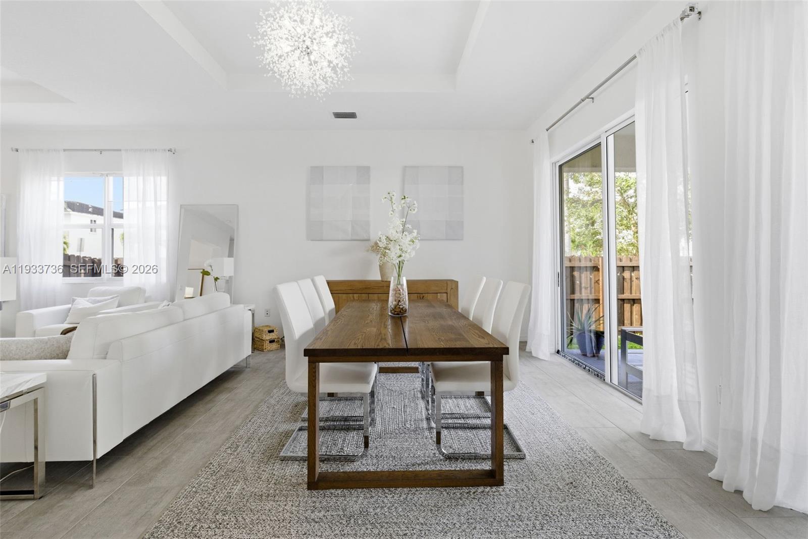 VENETIAN PARC WEST - Residential Lease