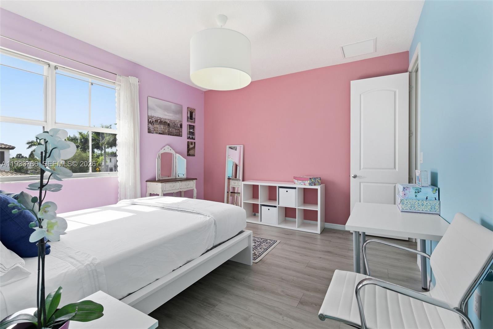 VENETIAN PARC WEST - Residential Lease