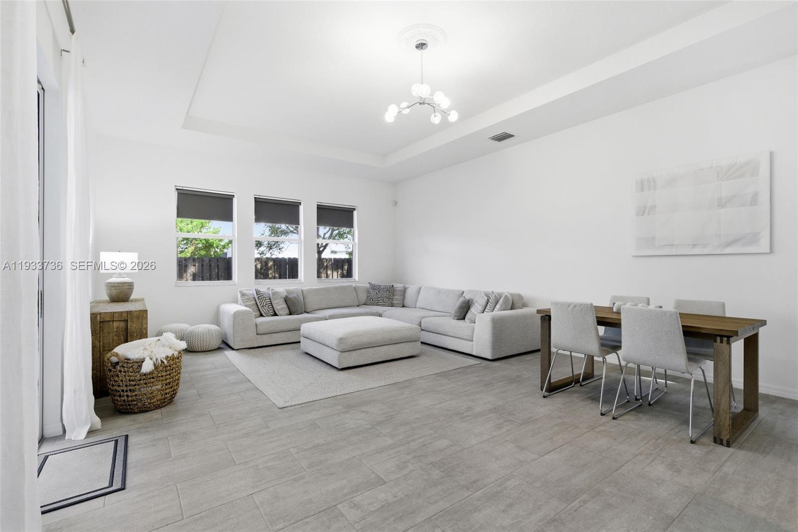 VENETIAN PARC WEST - Residential Lease