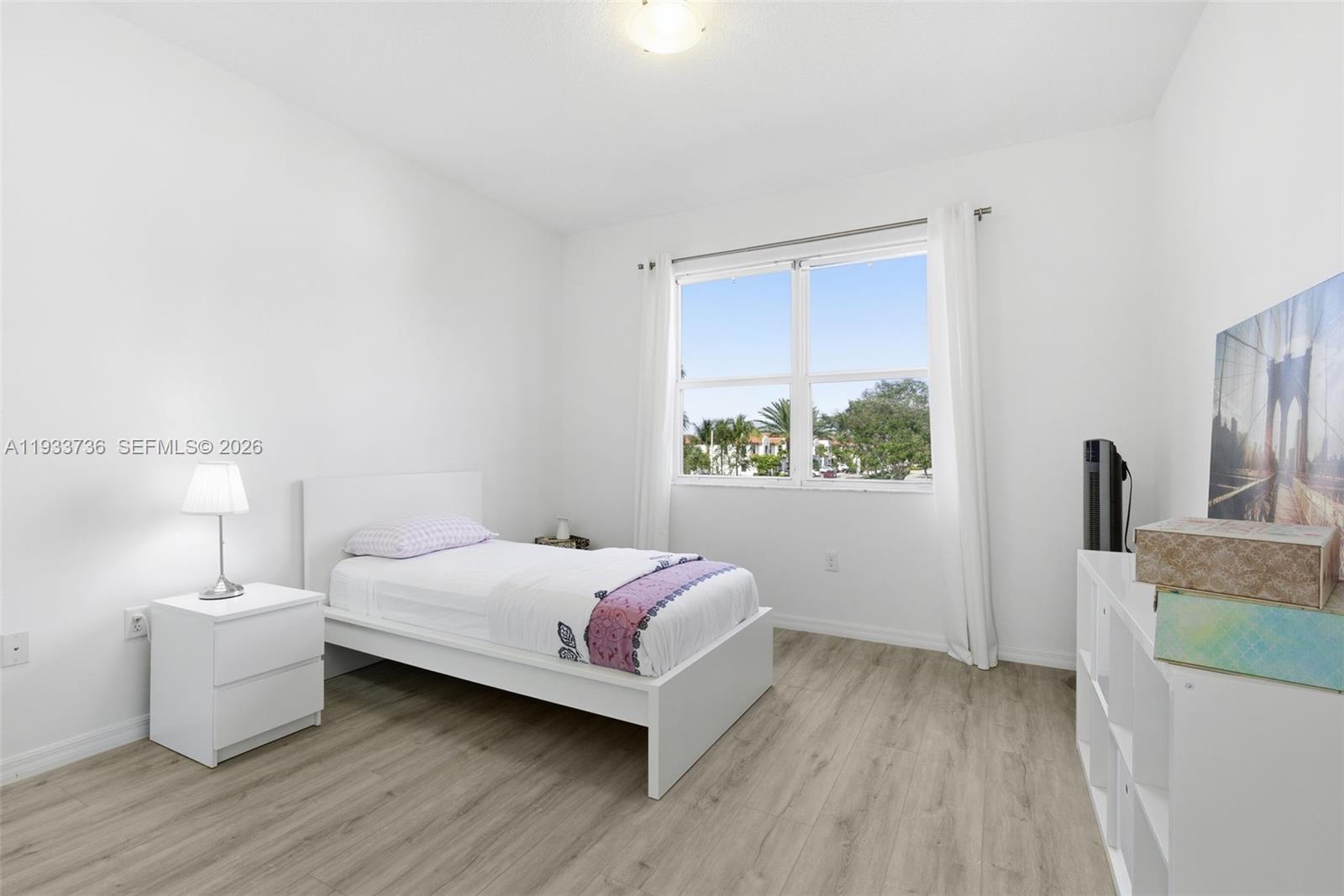 VENETIAN PARC WEST - Residential Lease