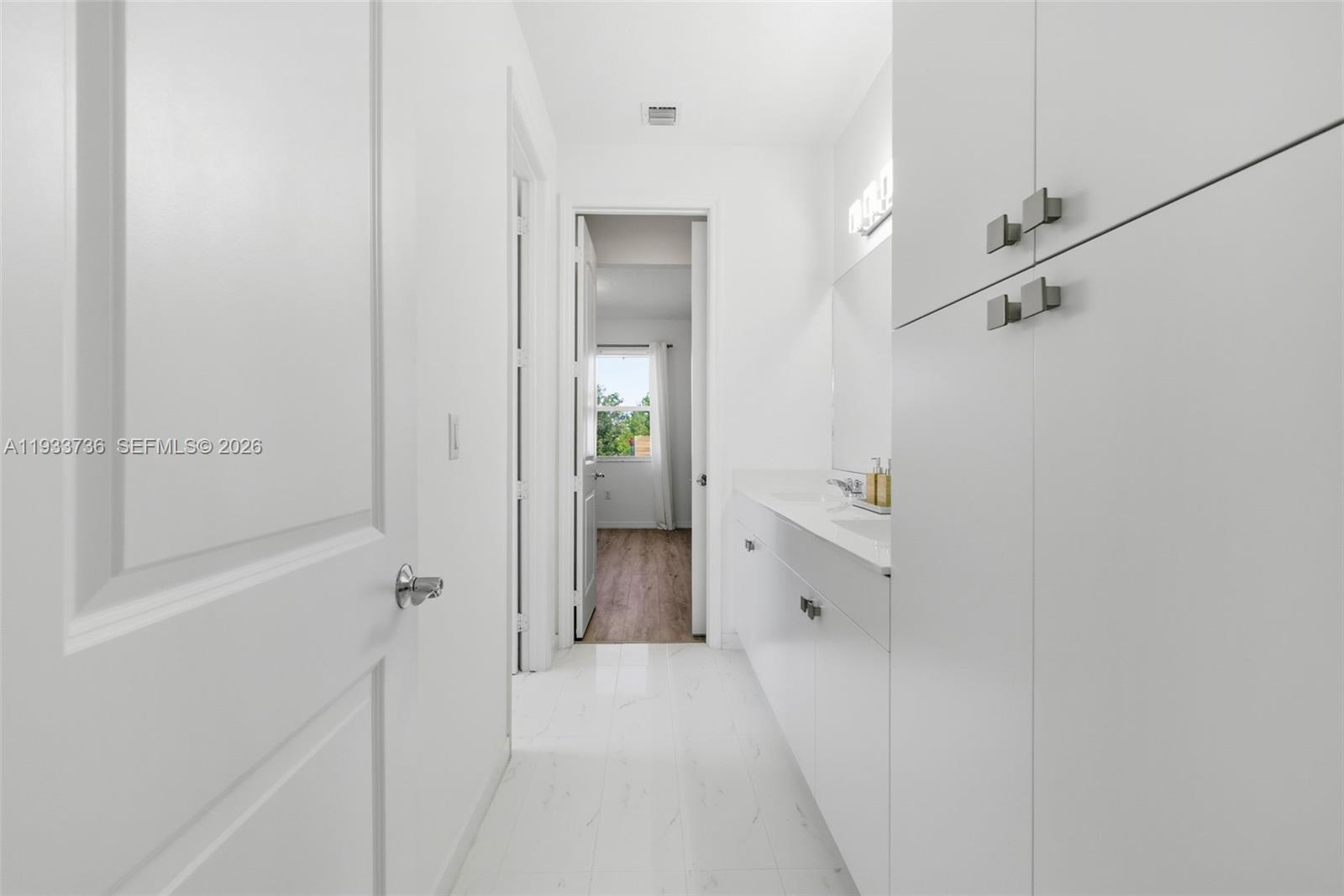 VENETIAN PARC WEST - Residential Lease
