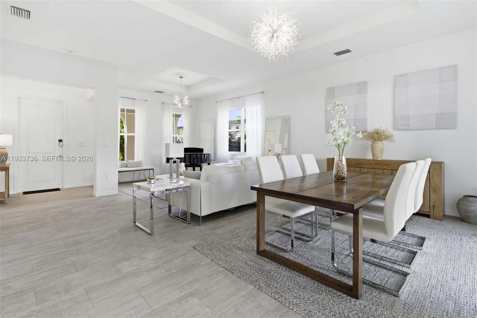 VENETIAN PARC WEST - Residential Lease