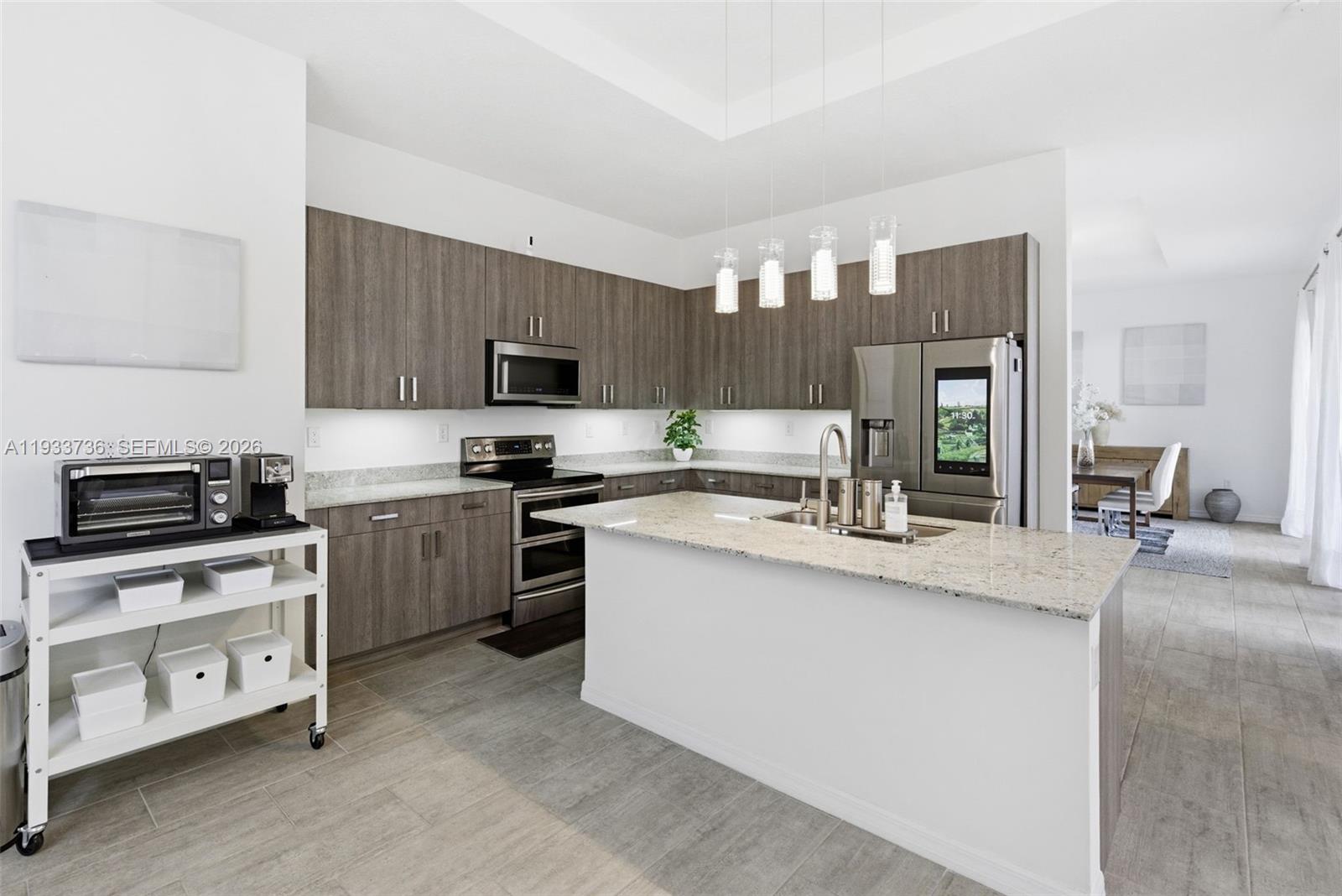 VENETIAN PARC WEST - Residential Lease
