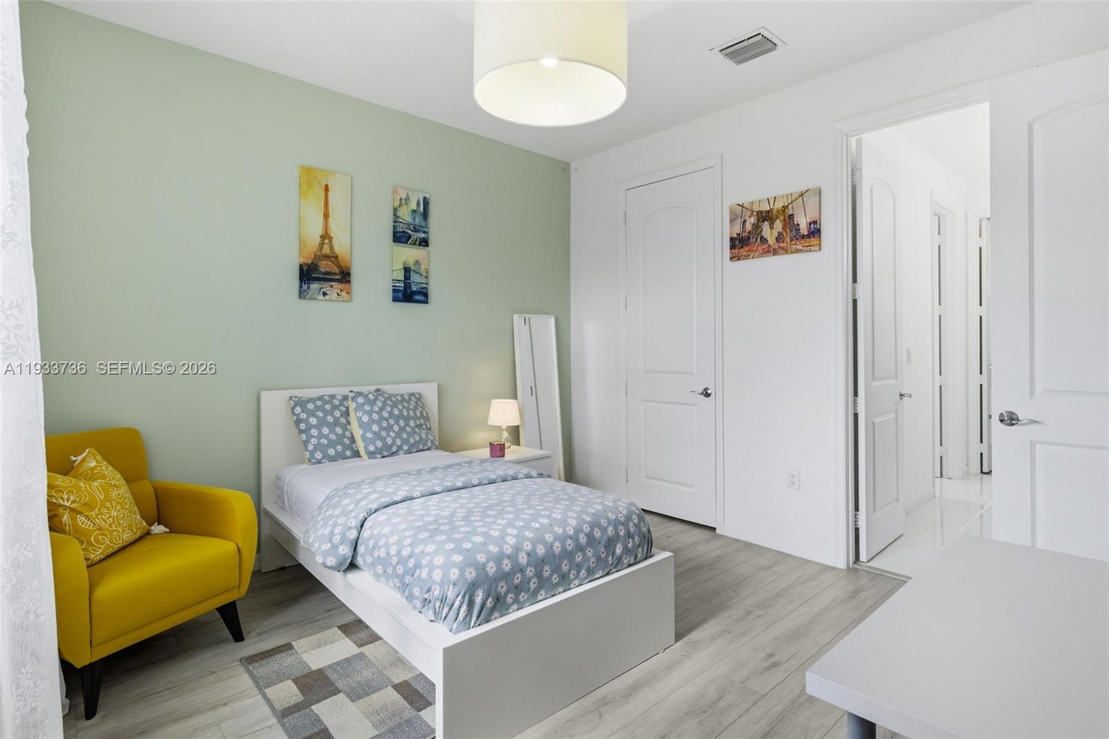 VENETIAN PARC WEST - Residential Lease