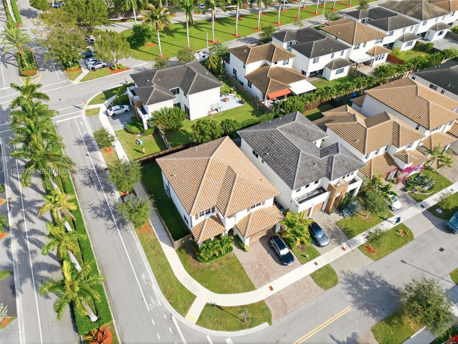 VENETIAN PARC WEST - Residential Lease