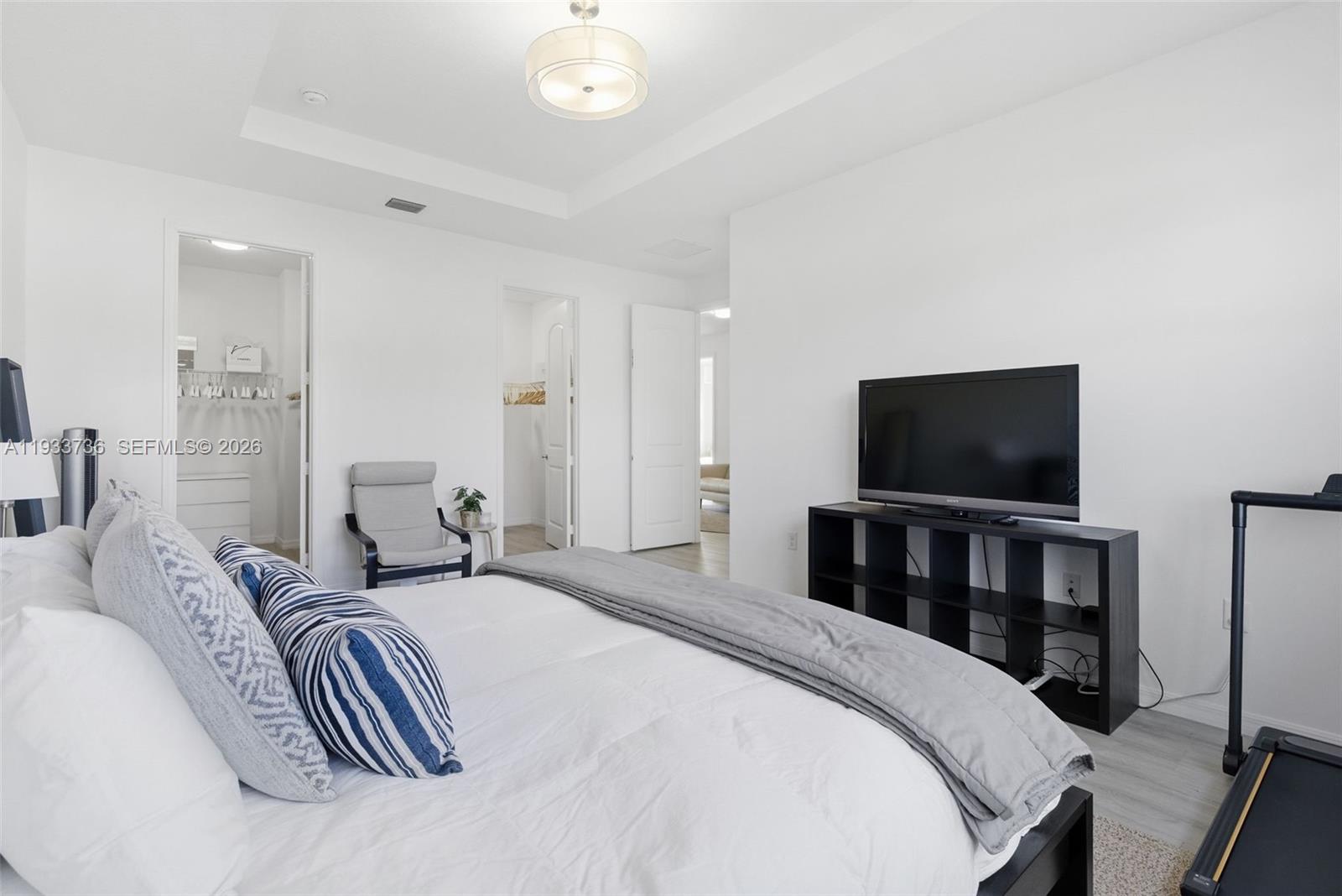 VENETIAN PARC WEST - Residential Lease