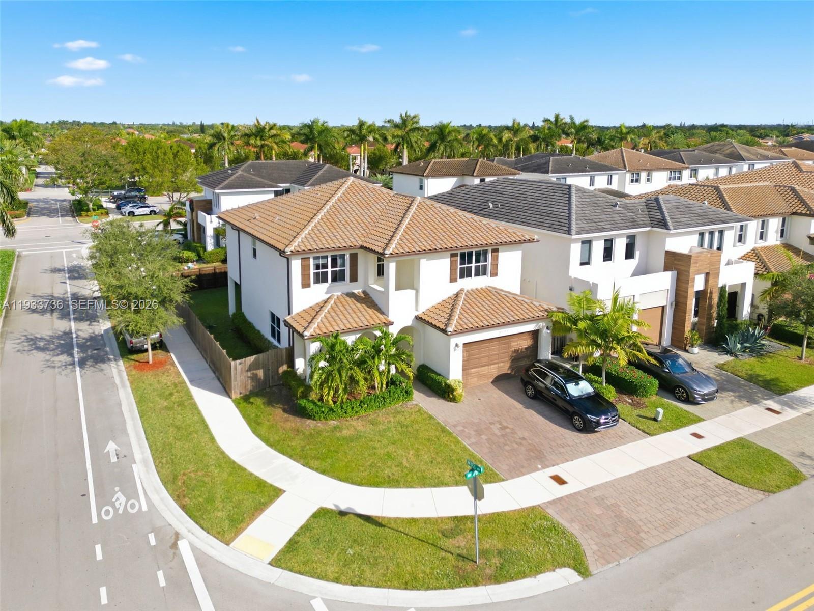 VENETIAN PARC WEST - Residential Lease