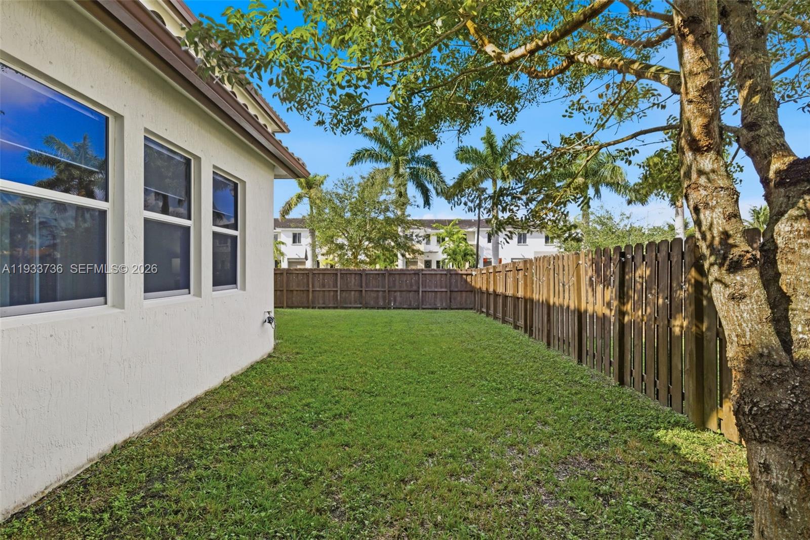 VENETIAN PARC WEST - Residential Lease