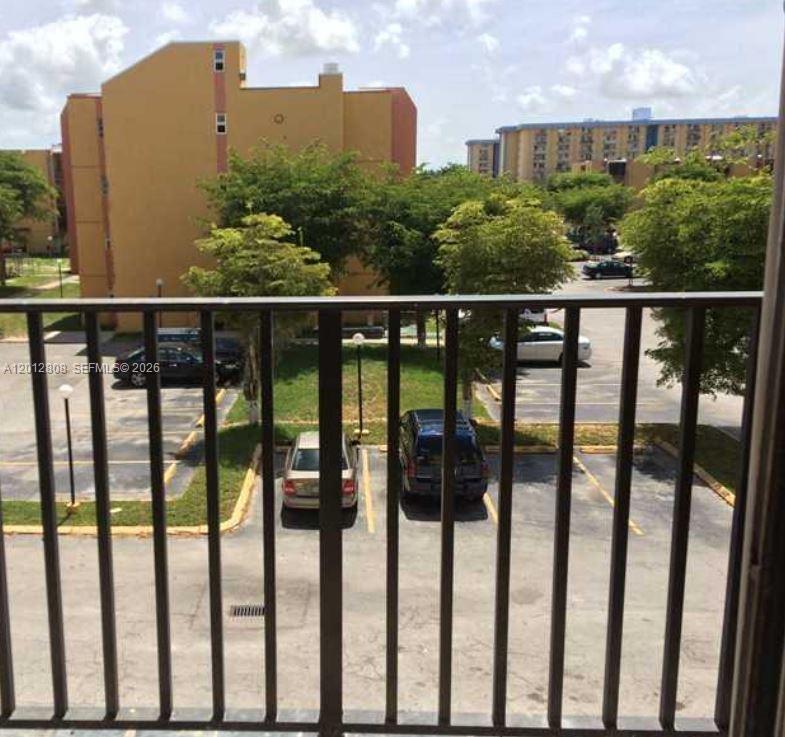 SUNSET VILLAS CONDO - Residential Lease