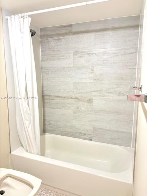 WINSTON TOWERS 600 CONDO - Residential