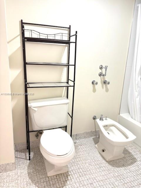 WINSTON TOWERS 600 CONDO - Residential