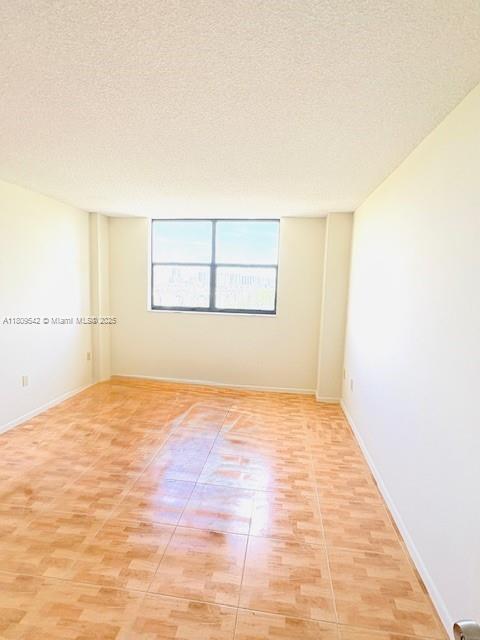 WINSTON TOWERS 600 CONDO - Residential