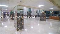 WINSTON TOWERS 600 CONDO - Residential
