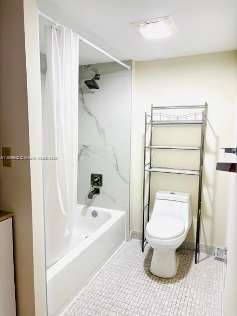 WINSTON TOWERS 600 CONDO - Residential