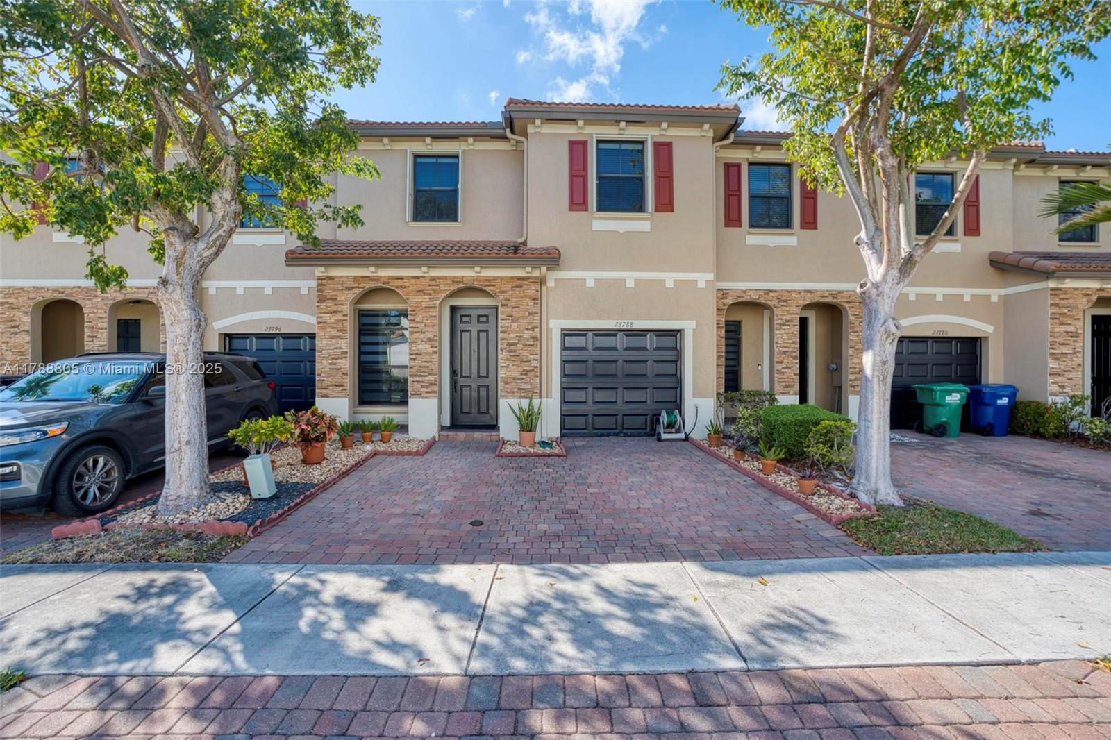 Rental Property at 23788 Sw 117th Pl, Homestead, Miami-Dade County, Florida - Bedrooms: 4 
Bathrooms: 4  - $2,900 MO.
