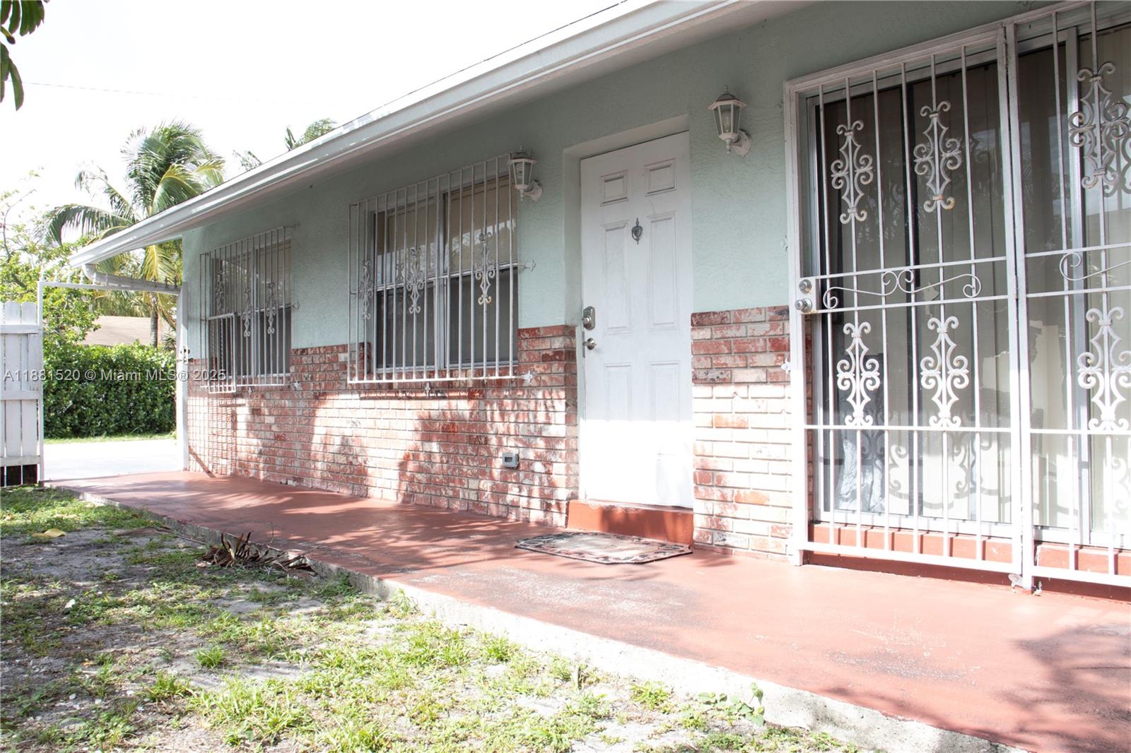 RIVERLAND VILLAGE PARK - Residential Income