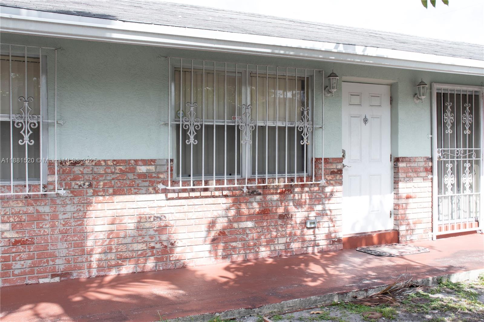 RIVERLAND VILLAGE PARK - Residential Income