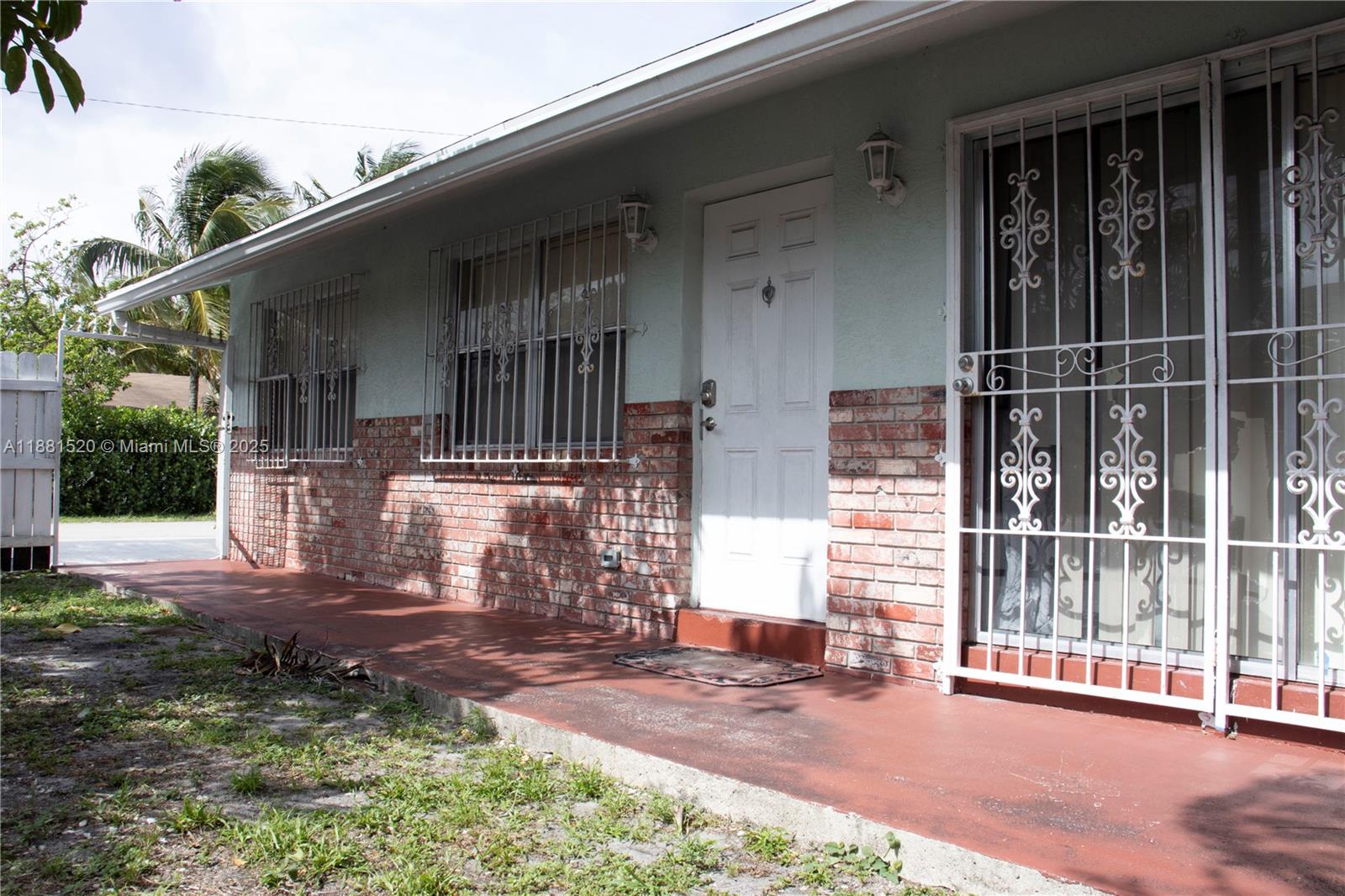 RIVERLAND VILLAGE PARK - Residential Income