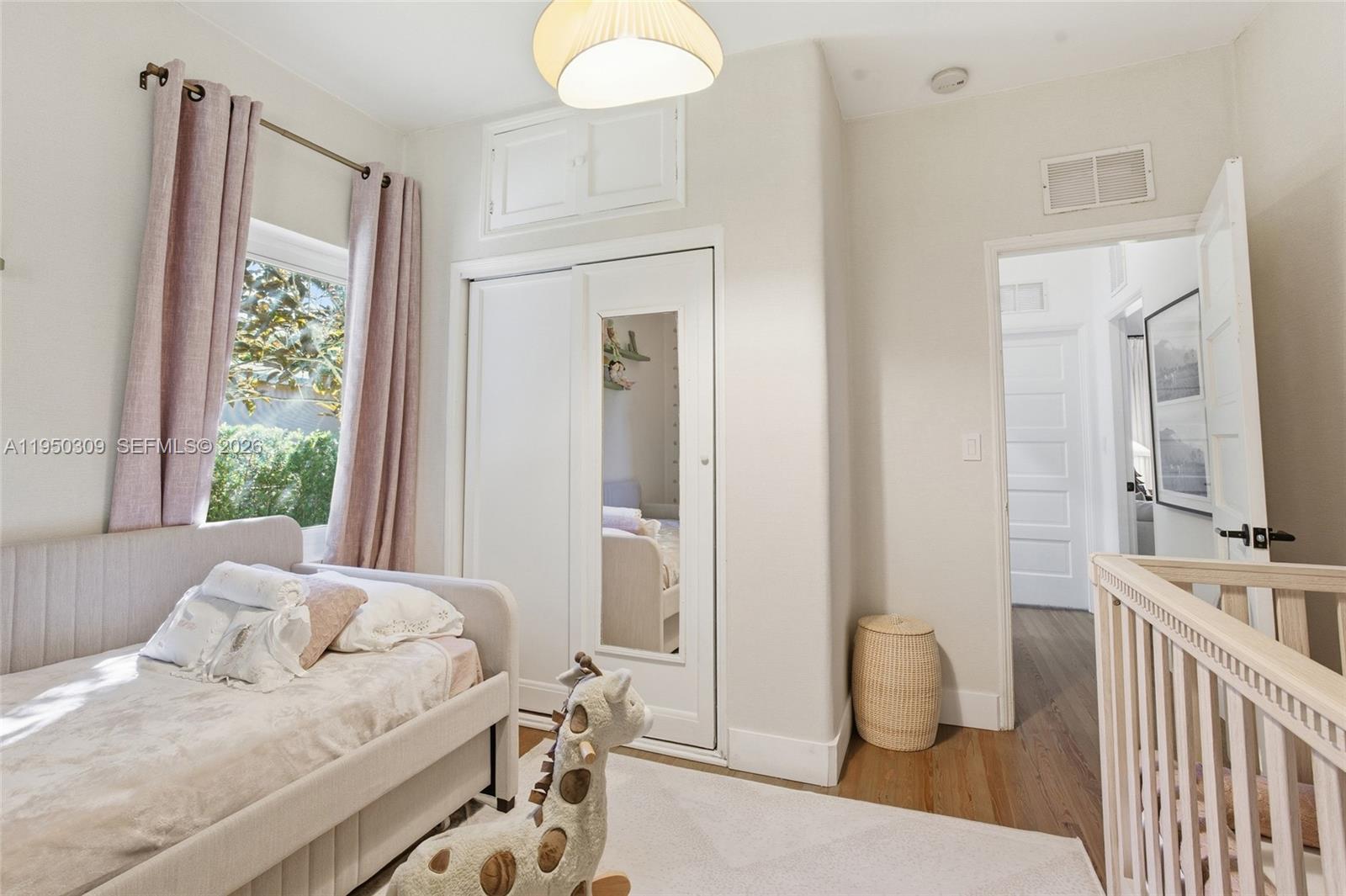 EL PORTAL - Residential