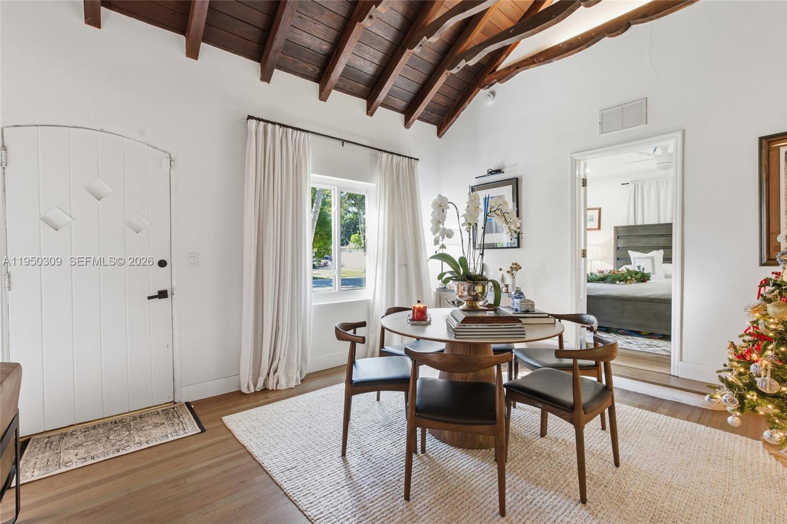 EL PORTAL - Residential