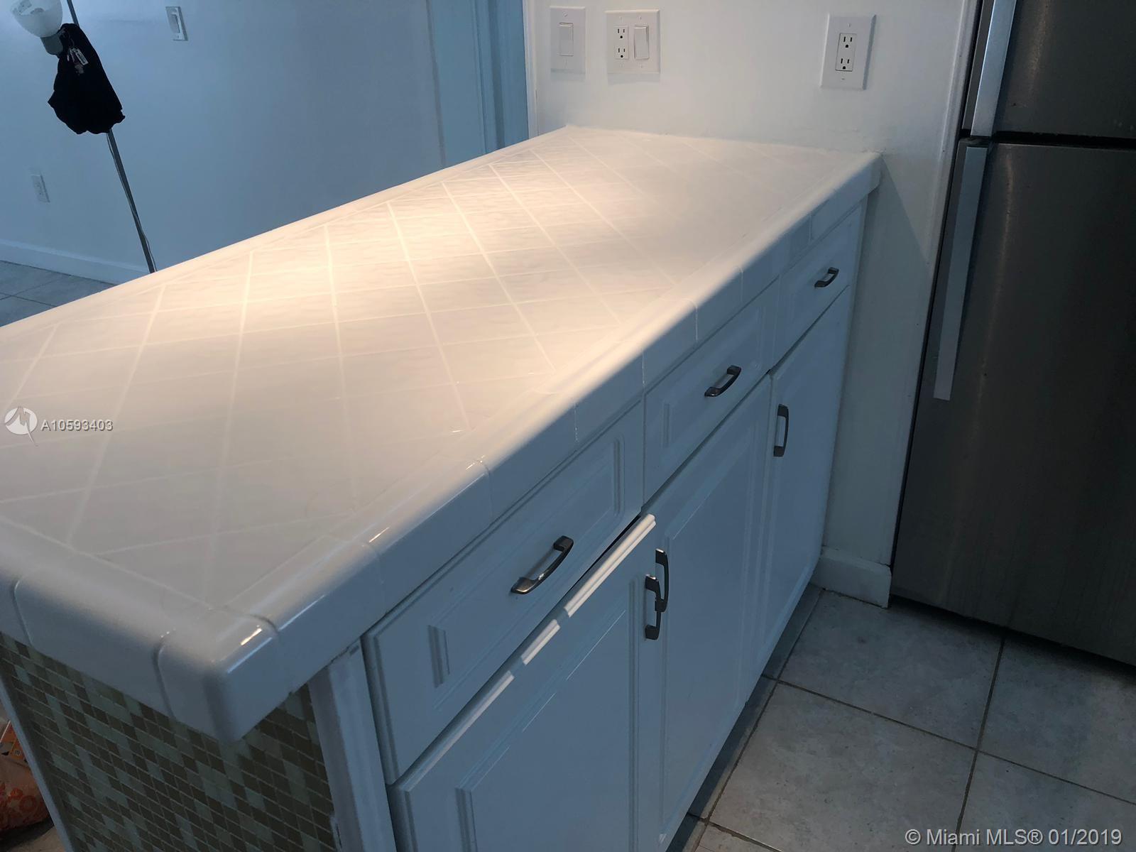 RIVIERA TOWERS CONDO - Residential Lease