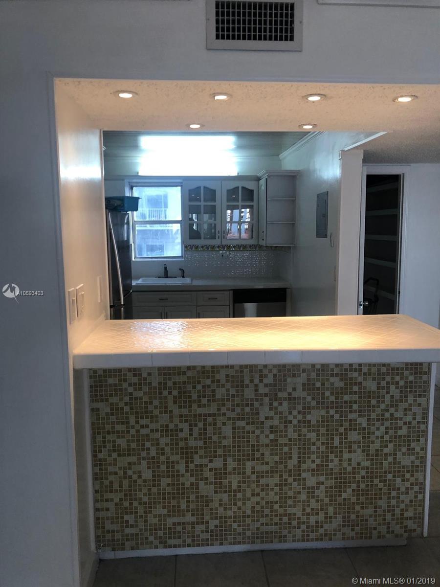 RIVIERA TOWERS CONDO - Residential Lease