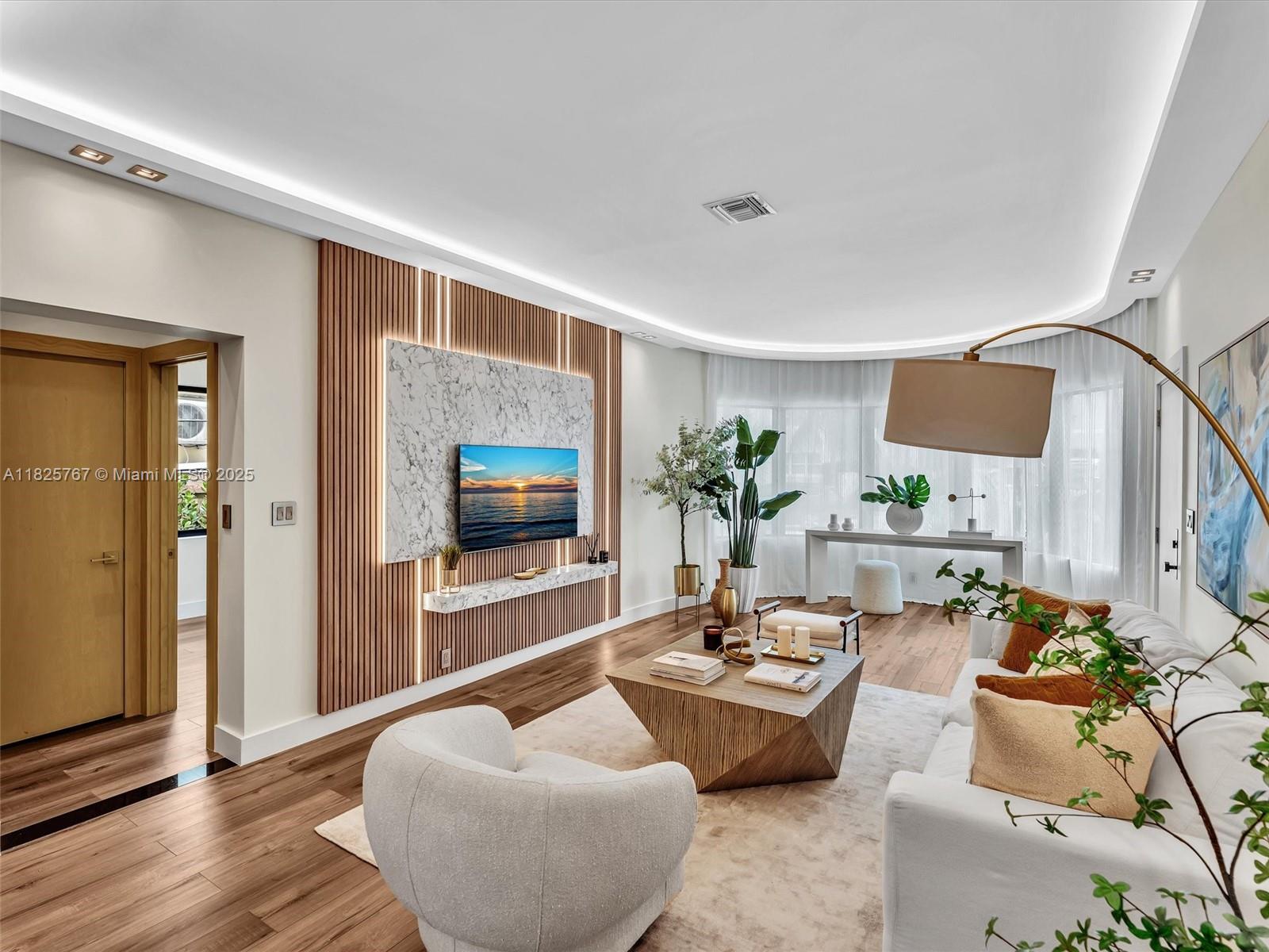 ALTOS DEL MAR NO 6 - Residential