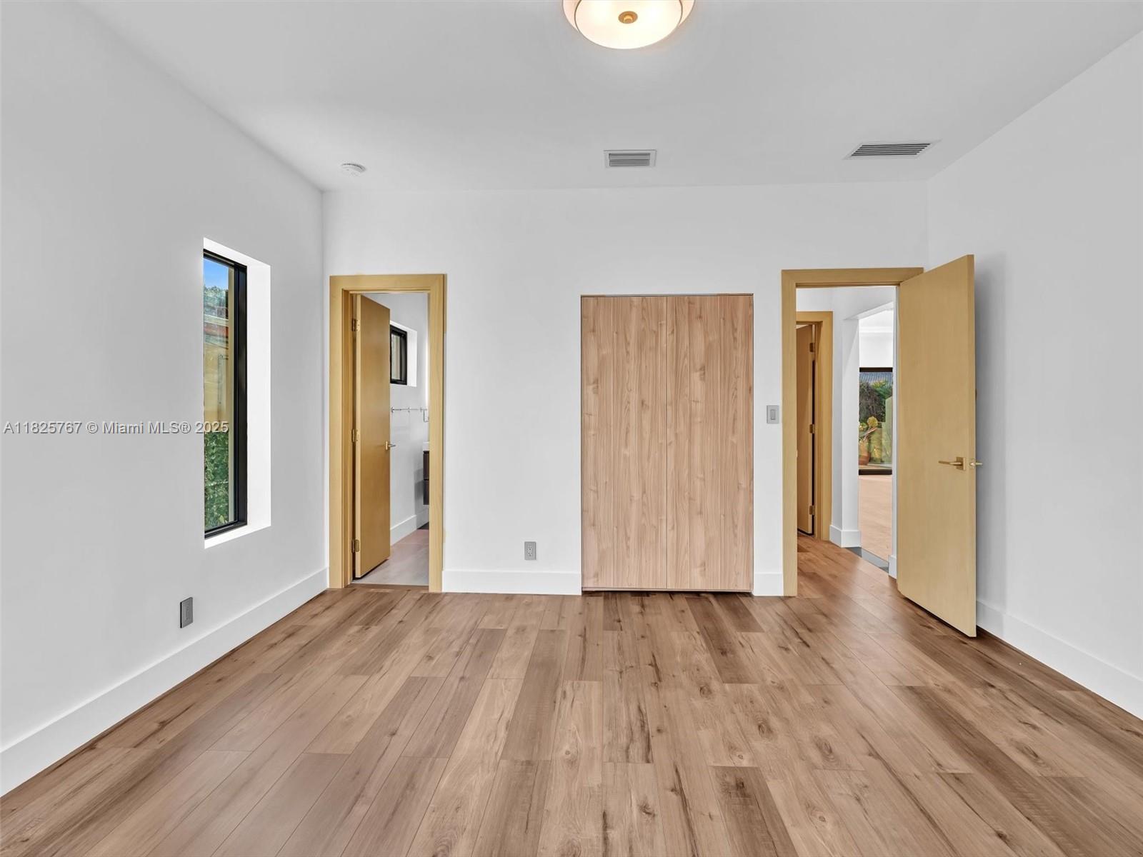 ALTOS DEL MAR NO 6 - Residential