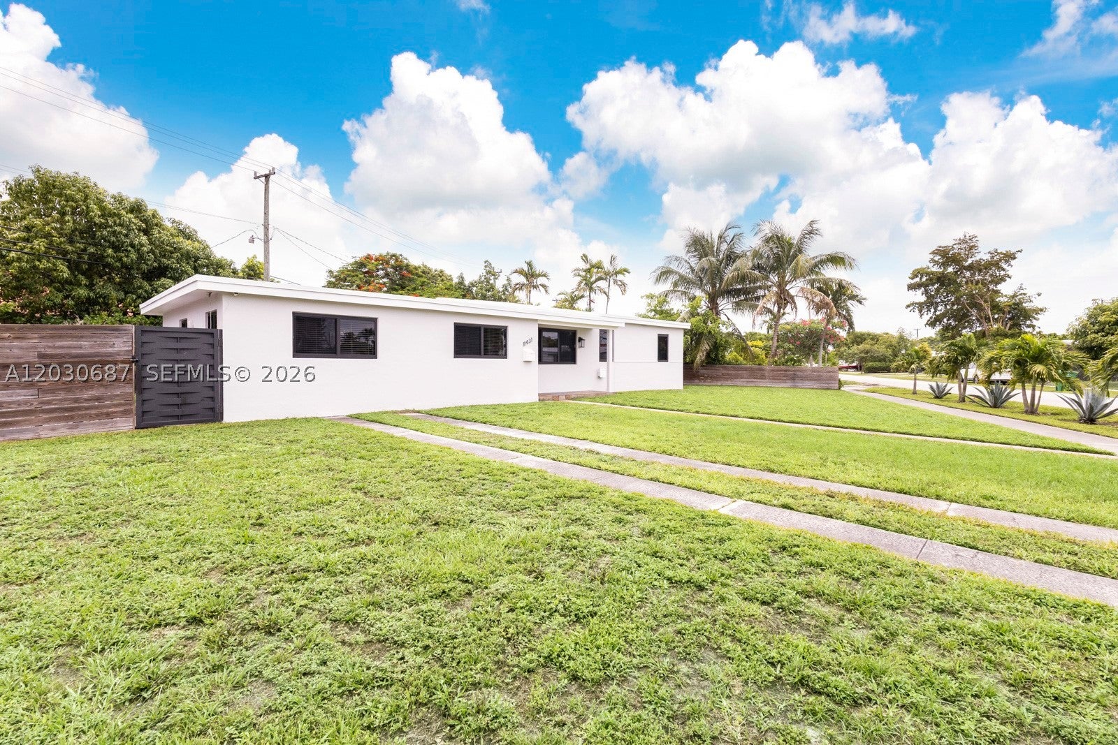 11431 SW 40th Ter