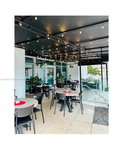 900 Biscayne Blvd N Downtown Miami R105 Miami FL 33132