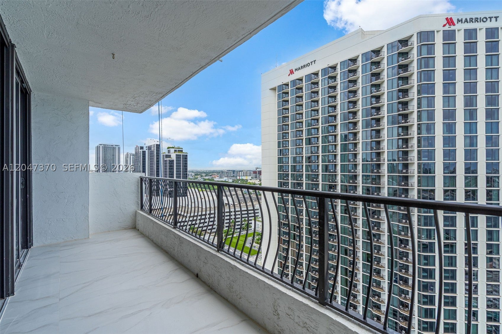 555 NE 15th St 23D