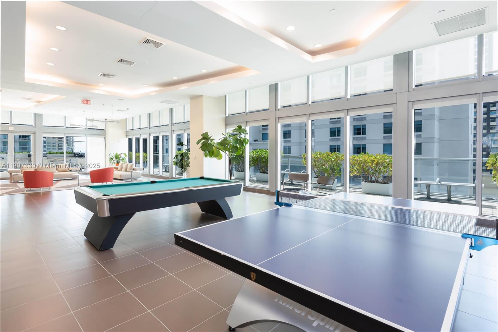 THE AXIS ON BRICKELL COND - Residential Lease